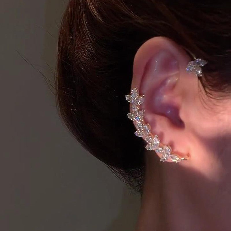 Brincos de Folhas Douradas com Cristal Verde para Mulheres Acessórios Diários de Individualidade Presentes de Joias para o Dia dos Namorados Aniversário