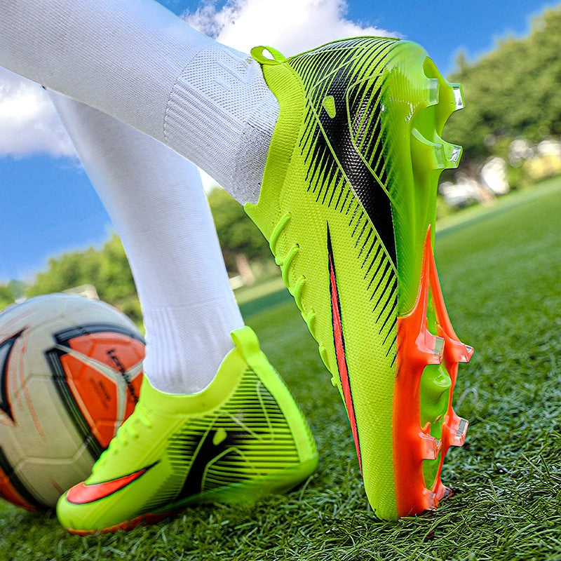 New Men Football Boots FG Training Shoes Soccer Shoes Non-Slip Soccer Cleats Long Spikes Ultralight Outdoor Drop Shipping