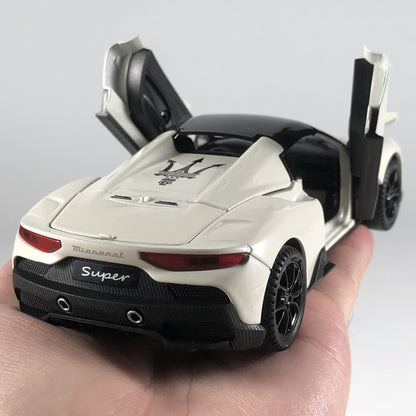 1:32 Maserati MC20 Supercar Alloy Diecast Model Car Boy’s High Simulation Miniature Holiday Present & Home Trendy Ornament Toys
