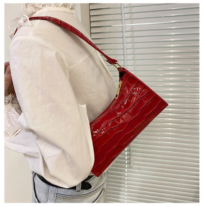 Fashion Exquisite Shopping Bag Retro Casual Women Totes Shoulder Bags Female Leather Solid Color Chain Handbag for Women 2024