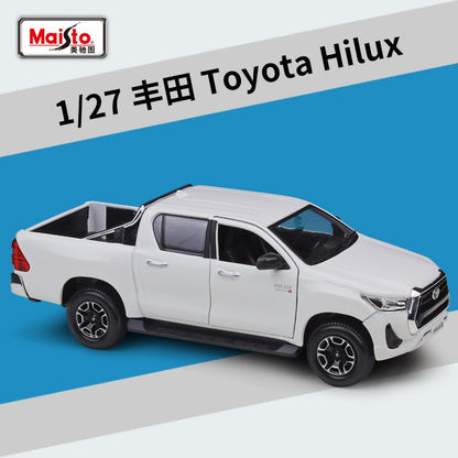 Maisto 1:27 Toyota Hilux Off-road Pick-up Modelo de Carro em Liga Brinquedo Coleção Peça de Exibição Presente