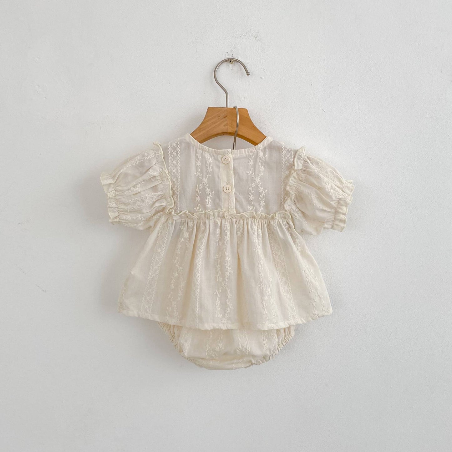 Girls Summer Fashion Set Children's Embroidered Grid Puff Sleeve Top+Shorts Two Piece Cute Baby Girls Clothes Set Baby Clothes