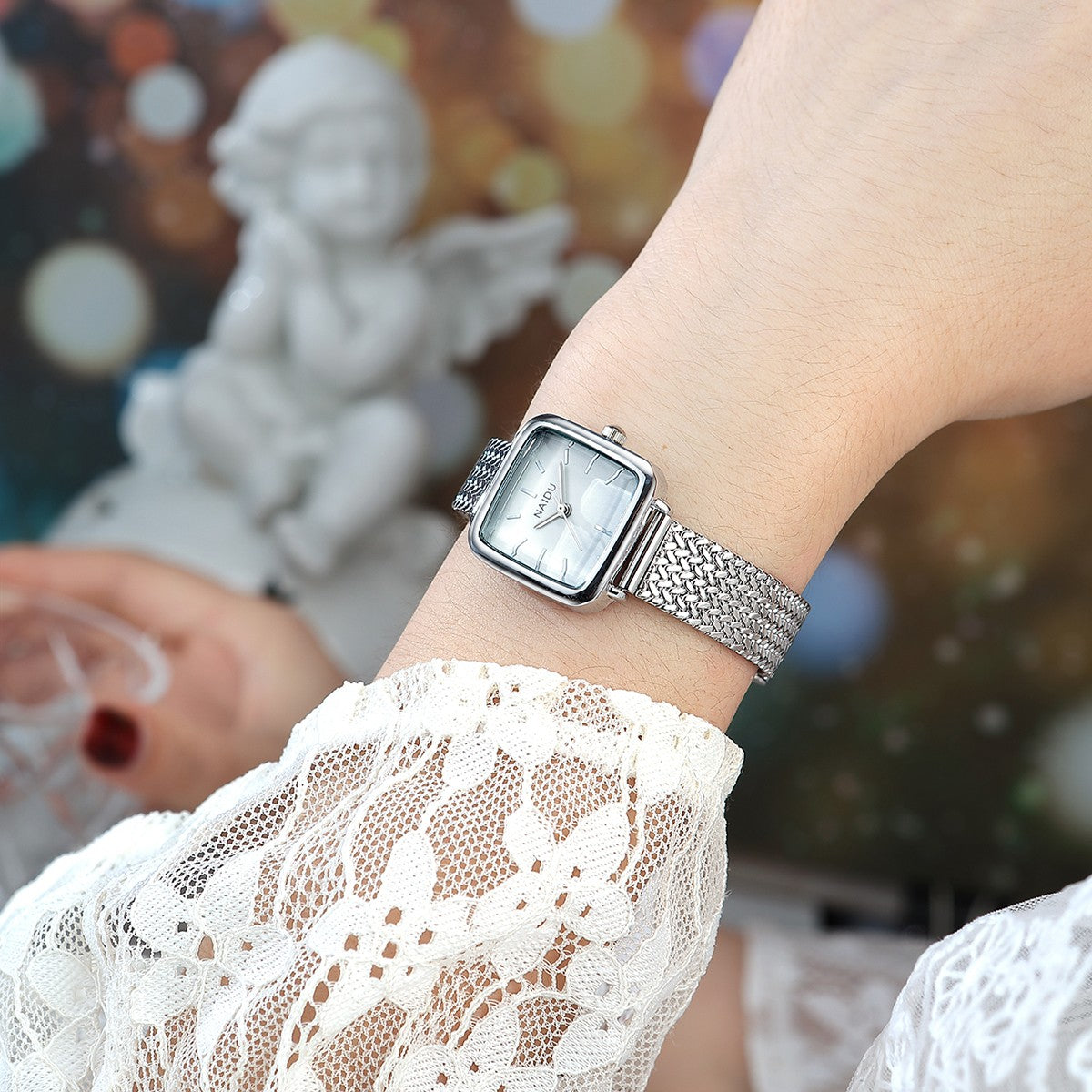 Ladies Small Square Watch Stainless Steel Strap Literary Fashion Retro Quartz Watch