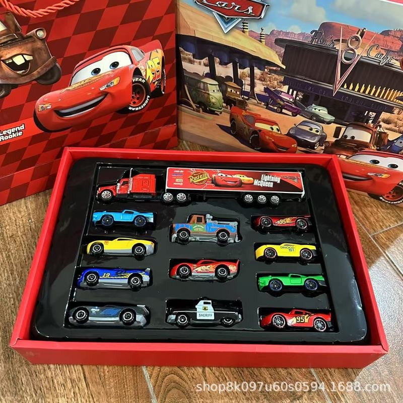 Disney Pixar Carros McQueen Mater Mack Tio Caminhão Liga Diecast Carro 1:55 Modelo Radiator Springs Cidade 11/6/4 Pçs Caixas de Carro Presente