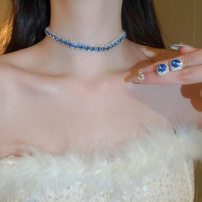 Conjunto de Joias Femininas Modernas com Colar e Brincos Decorados com Strass, Acessórios da Moda para Festas e Decoração de Roupas do Dia a Dia
