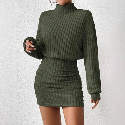 The new autumn style of the tight-fitting long-sleeved high-neck striped knitted sexy dress