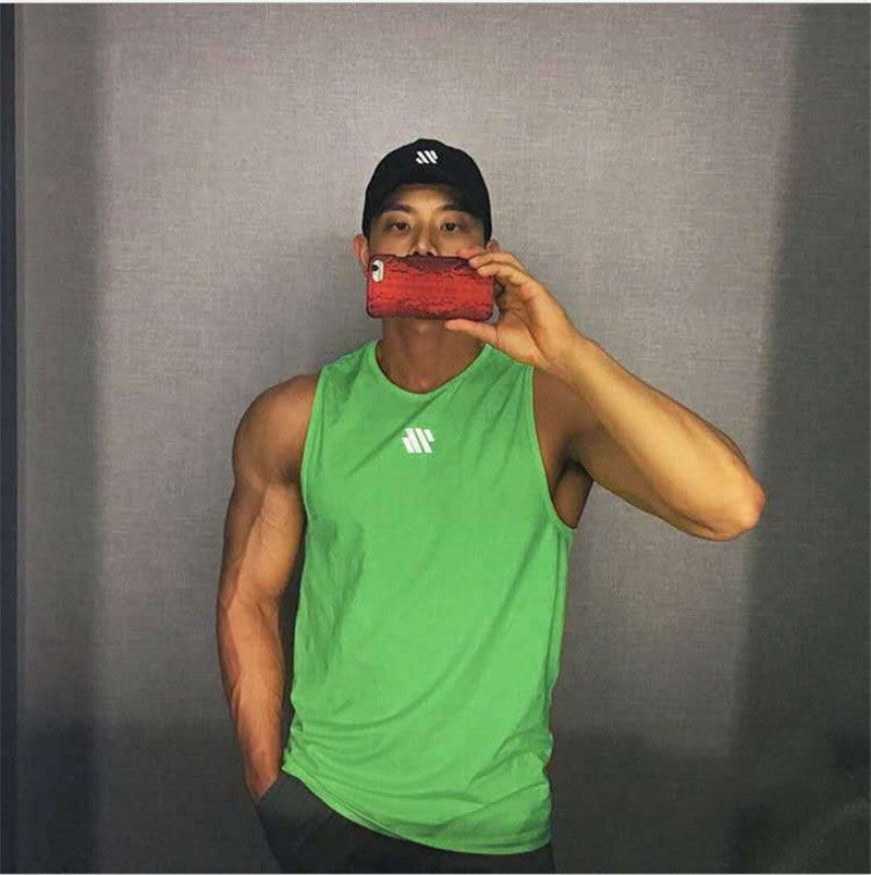 2024 Mens fitness gyms Tank top men Fitness sleeveless shirt Male mesh breathable Sports vest Undershirt Gyms Running vest men