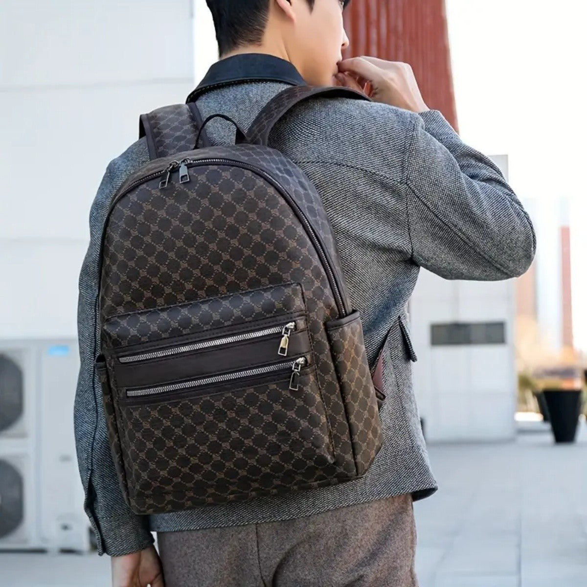 Fashionable Black Backpack, Large Capacity, with Adjustable Shoulder Straps, Multiple Compartments and Zipper Pockets for School, Work and Travel, Student Backpack