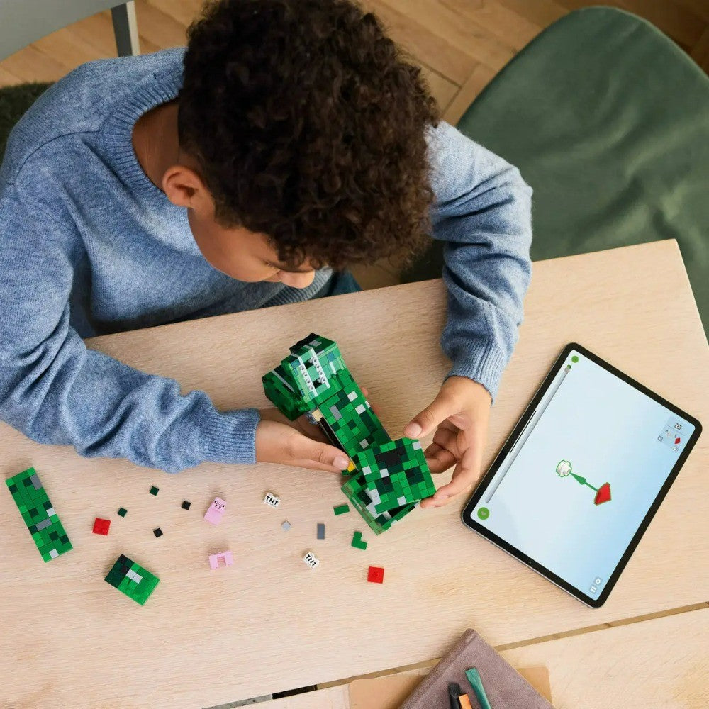 LEGO® Minecraft® The Creeper™ 21276 Minifigura de Creeper e um Brinquedo de TNT Montável de Presente para Crianças a Partir de 10 Anos 665 Peças