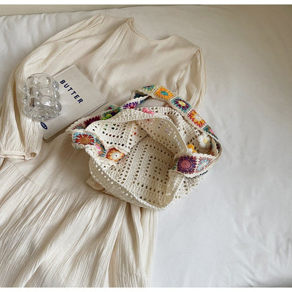 Women's Boho Crochet Bag Designer Flowers Knitted Handbags Large Capacity Summer Beach Woven Shoulder Bag Girls Tote Shopper Bag