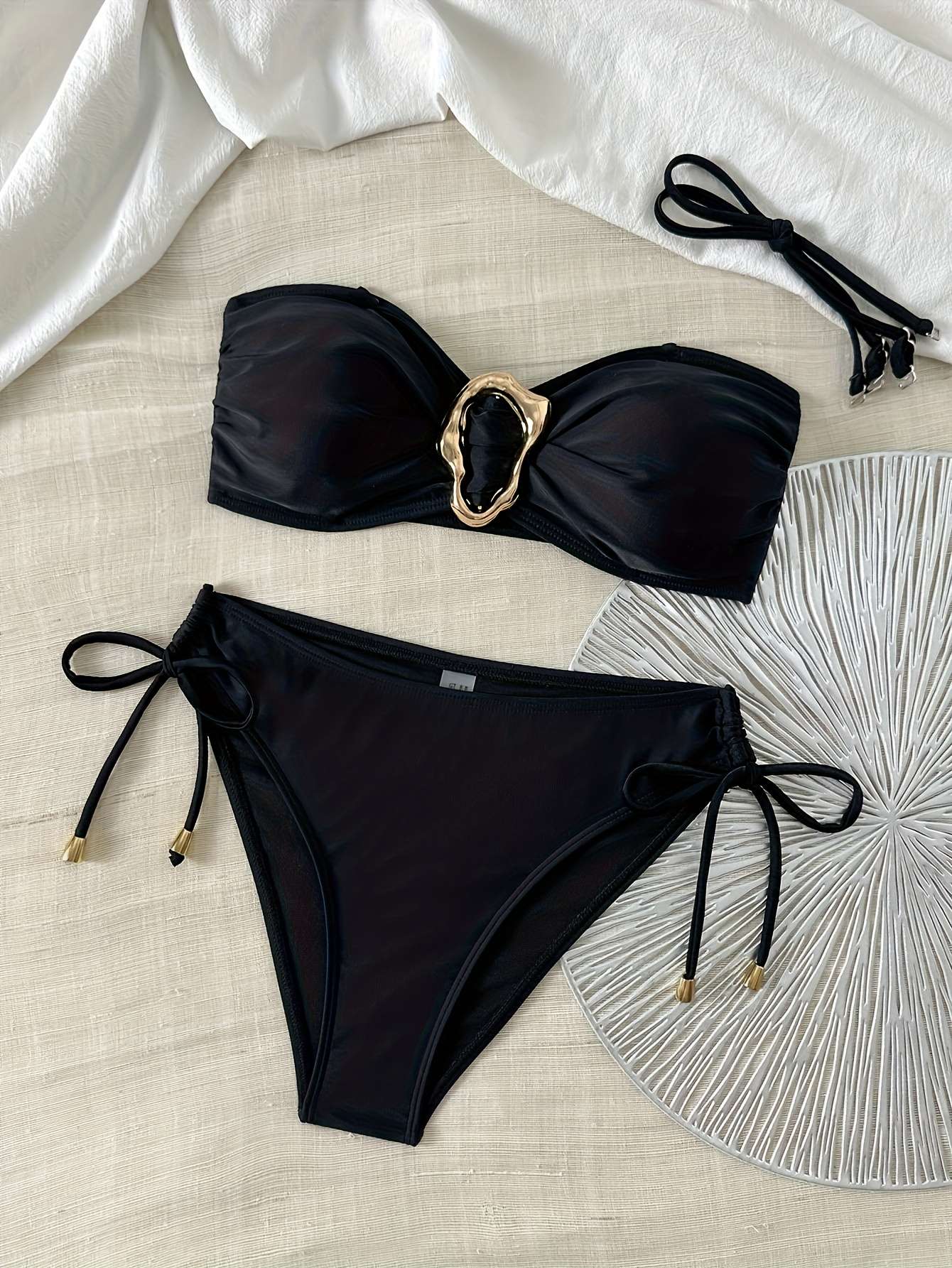 European and American sexy simple solid color fashion bikini set, side tie with metal accessorie