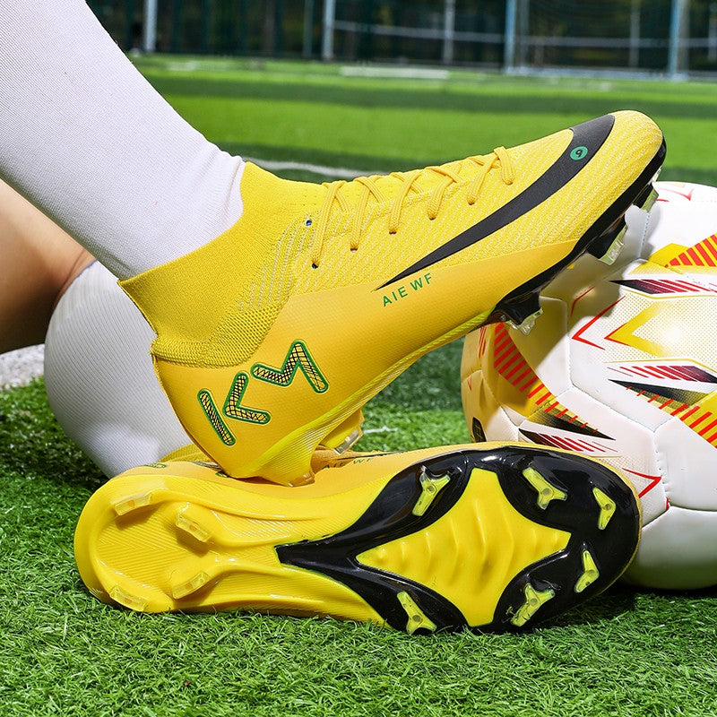 New Men Soccer Shoes Adult Futsal Sport Indoor Football Boots Cleats Non-Slip Boys Grass Ultralight Turf Comfortable Match