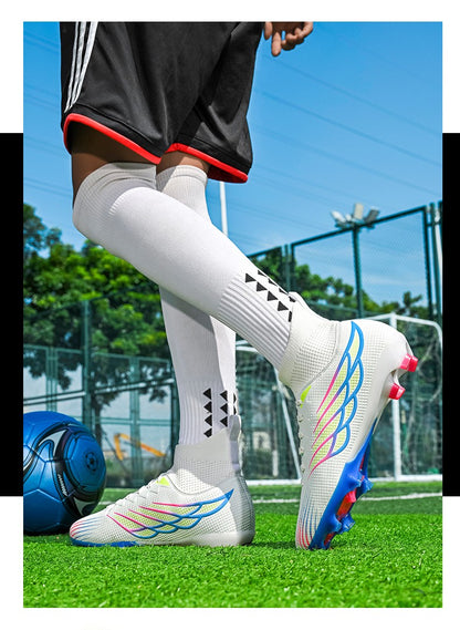 New Men Soccer Shoes Professional Ultralight Football Shoes Society Cleats Outdoor Football Field Boots Fast Sneaker Match