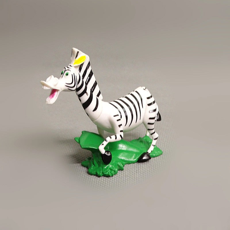 4pçs Filme Disney Madagascar Animal Leão Zebra Girafa Figuras de Coleção Anime Desenho Cosplay PVC Bonecas Modelo Brinquedos para Crianças Presentes