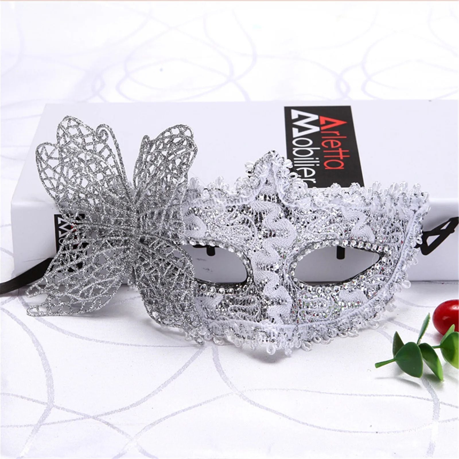 Lightweight Masquerade Mask Eye-Catching Costume Accessory Unique Dragon Pattern Leather Cloth Surround For Halloween Events