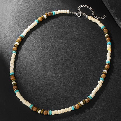Colar Masculino Artesanal de Contas de Madeira e Argila Colar Fashion Vintage Africano de Contas Brancas para Homens Colar de Surfista de Praia Joias Tribais