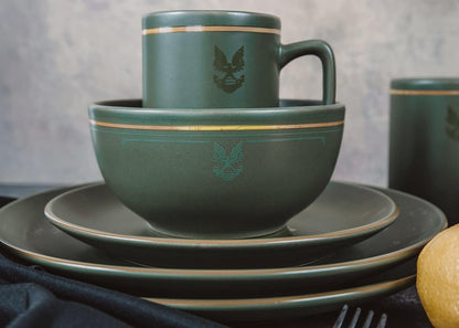 HALO Master Chief 117 – Conjunto de Louças de Cerâmica com 8 Peças | Essenciais de Cozinha para Casa com Tema de Videogame | Inclui Pratos Rasos e de Salada