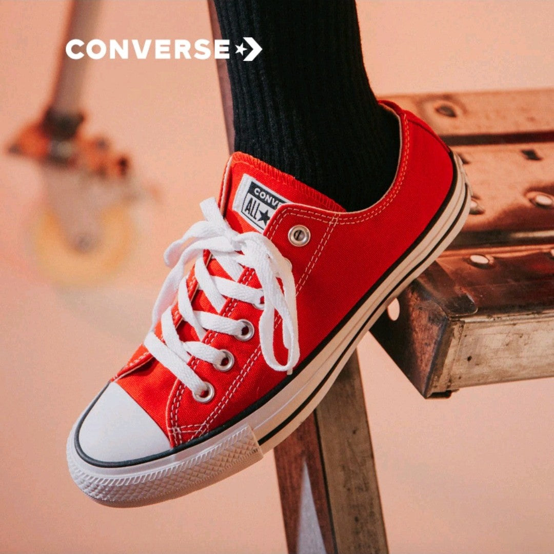 Converse Chuck Taylor All Star Men's and Women's Skateboarding Shoes, Impact Resistance, Durable, Daily Sneakers, Red