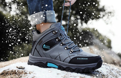 Botas de Neve Masculinas de Inverno Impermeáveis de Couro Tênis Super Quentes Botas Masculinas Botas de Caminhada ao Ar Livre Sapatos de Trabalho Tamanho 39-47