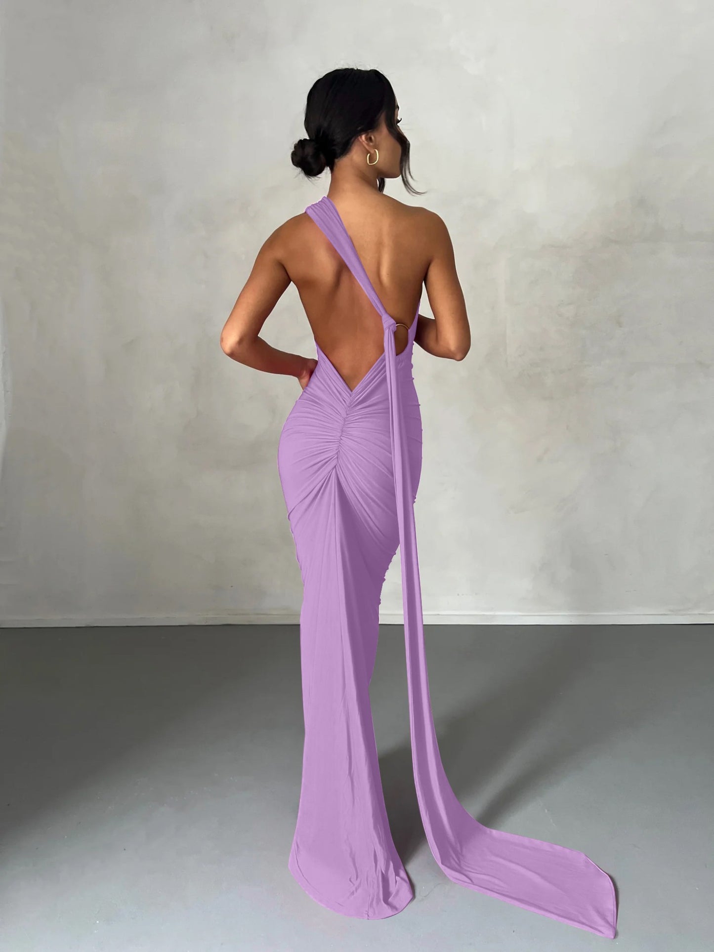 Hugcitar One Shoulder Backless Adjustable Scarf Loop Ruched Sexy Maxi Dress Wome