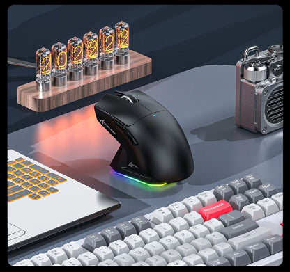 Mouse Gamer Attack Shark X11 Wireless, Conexão Tri-Modo 2.4GHz/Com Fio/Bluetooth PAW3311 22000DPI 400IPS RGB para PC