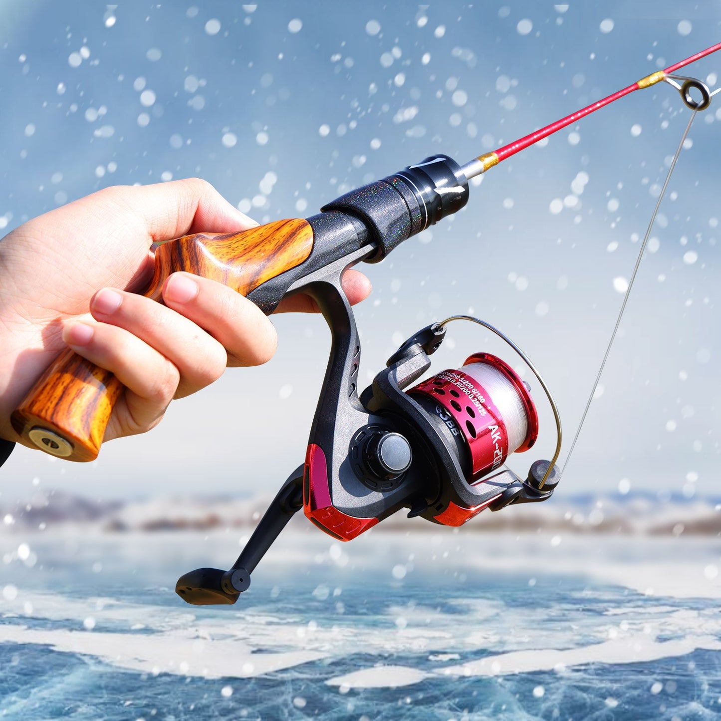 Vara de Pesca no Gelo Sougayilang 2 Seções de Fibra de Carbono Alta Vara de Gelo com Potência Duas Pontas de Vara Arrasto Máx. 8Kg Pesca no Gelo