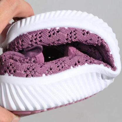 New Summer Fashion Women Shoes Mesh Sports Shoes Breathable Flats Soft Sole Casual Sneakers