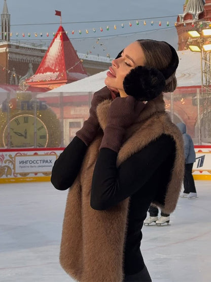 Women Solid Faux Fur Vest Crop Top Fashion Turtleneck Fluffy Short Tank Tops 2025 Winter Lady Elegant Sleeveless Jacket Coat