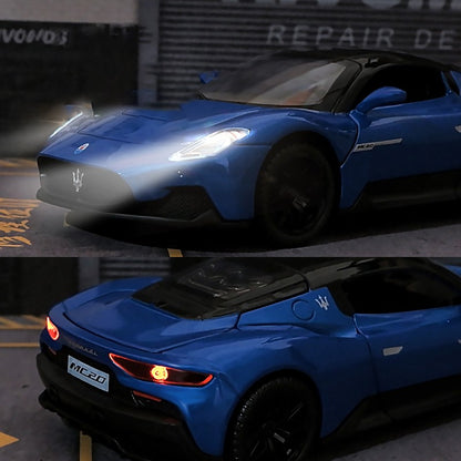 1:32 Maserati MC20 Coupé Liga Esporte Carro Fundido Miniatura Metal Carro Simulação Som e Luz Carro Brinquedo Para Meninos Velozes e Furiosos