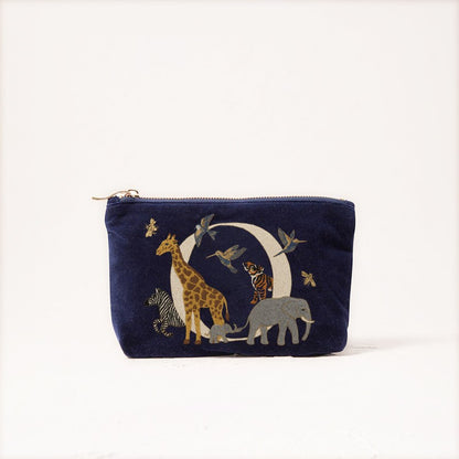 Cute Animal Letter Print Velvet Clutch Makeup Bag - Fashionable And Stylish Cosmetic Pouch for Women