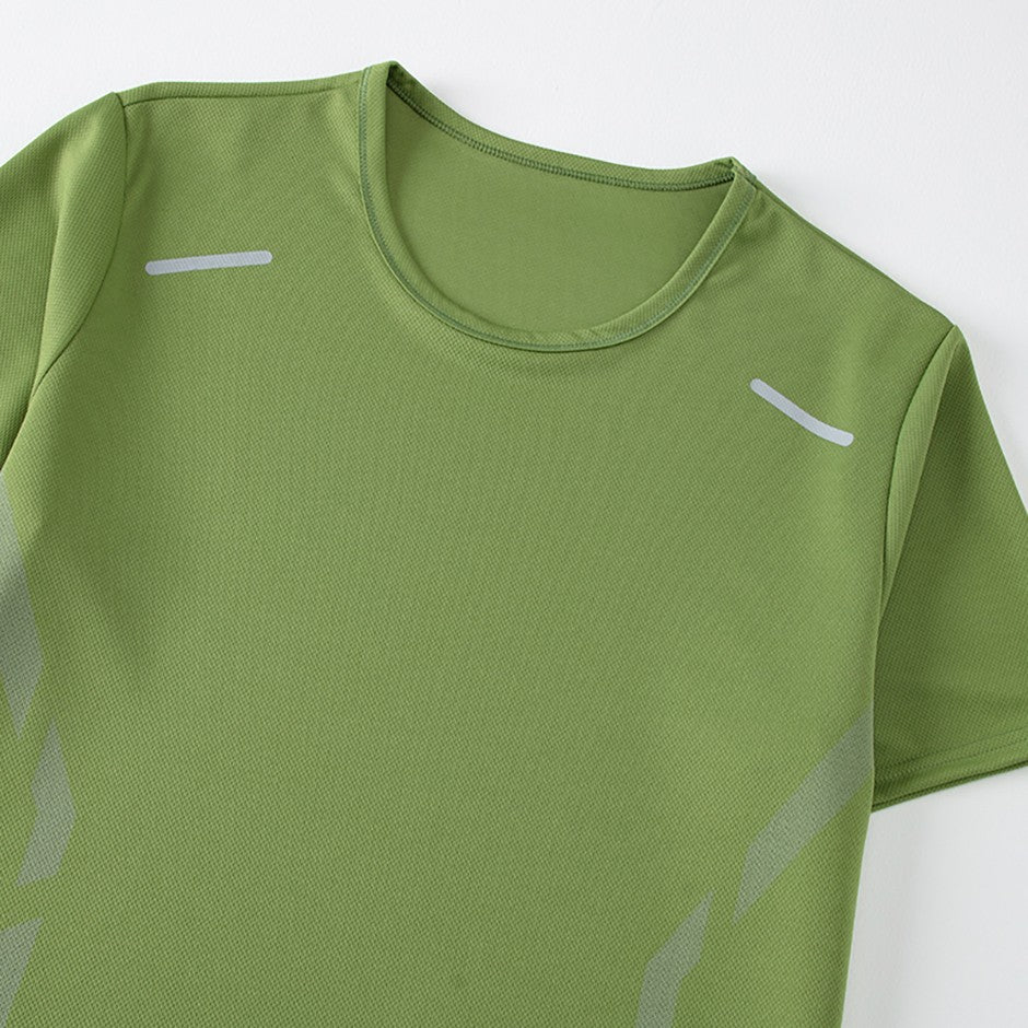 2-Piece Men's Summer Quick drying Sports Suit Loose And Breathable Short Sleeved T-shirt Running And Fitness Black Pocket Shorts