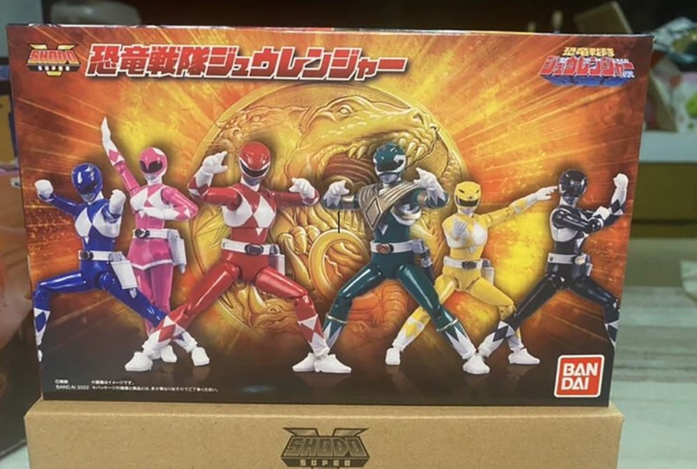 Em Estoque Bandai Original Shodo Super Kyouryuu Sentai Zyuranger Power Rangers Colecionáveis Bonecos de Ação Modelo de Brinquedo