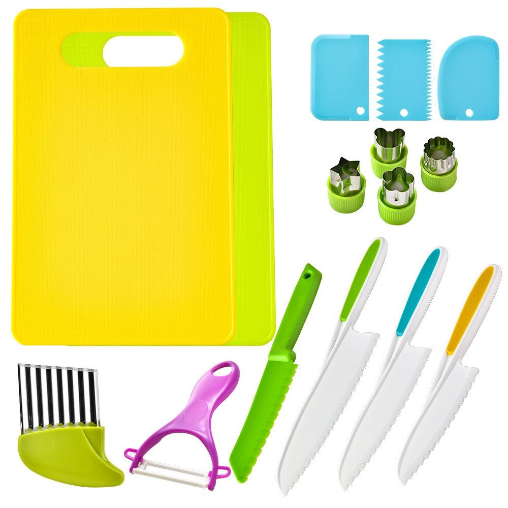 Novo Conjunto de Cortadores de Cozinha Infantil Faca Infantil Cortador de Criança Faca de Plástico para Bolo Frutas Crianças Ferramentas Descascadoras DIY Acessórios de Cozinha