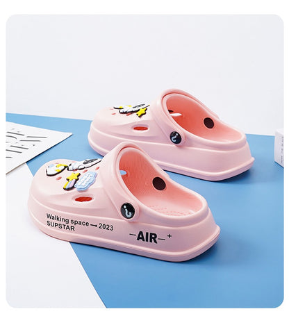 Kids Summer Sandals EVA Design Children Slippers Soft Non Slip Platform Slides Outdoor Garden Shoes High Quality Fashion Shoes