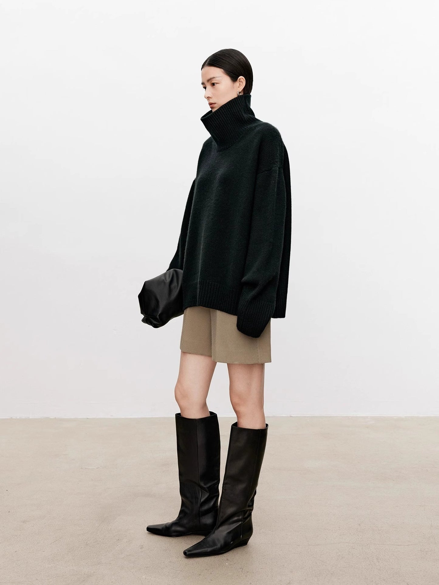 Thickened turtleneck 100% pure cashmere sweater women's loose lazy knit silhouette sweater European products