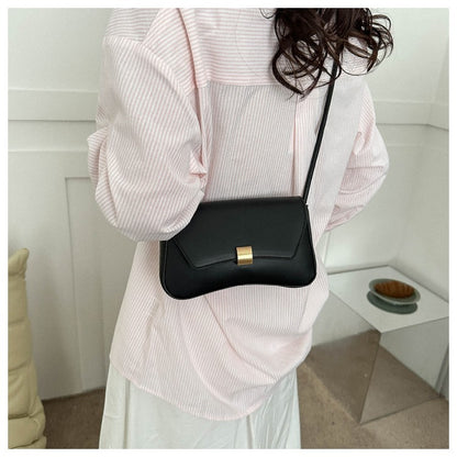 Simple Metal Buckle Handbag MessengerBag, Stylish and Versatile Shoulder Underarm Bag, Chic Baguette Bags for Women Daily Use