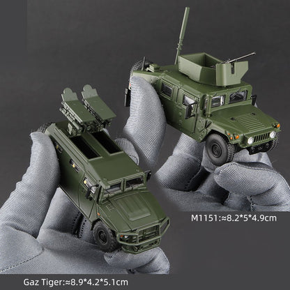 Massdi 1:64 Tiger Gaz Veículo Blindado Modelo de Carro M1151 Off-Road Antitanque Liga Miniatura Veículos Fundidos Coleção de Brinquedos