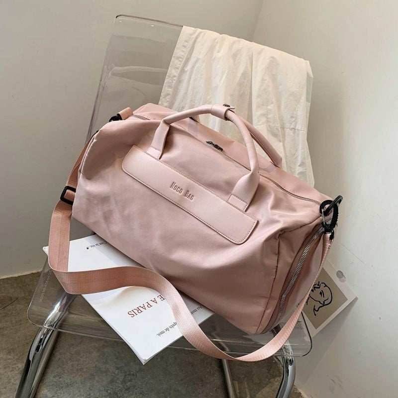 2024 New large Capacity Portable Handbag Leisure Fitness Sports Travel Bag Korean Fashion Receive Gym Bag