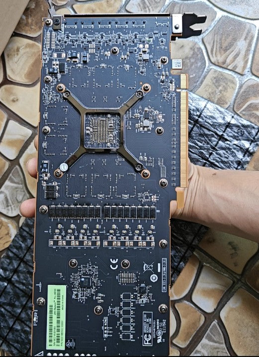 Placa de Vídeo Nova Original AMD Radeon Pro W5700 8GB GDDR6 para Renderização e Modelagem de Alta Fidelidade