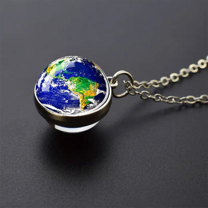 Colar com Pingente de Bola de Vidro Planeta Dupla Face Galáxia Sol Terra Lua Marte Joias