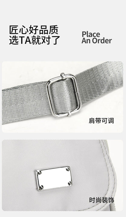 Small Canvas Women's Crossbody Bag Fashionable High-End Shoulder Handbag Large Capacity Space for Stylish Storage