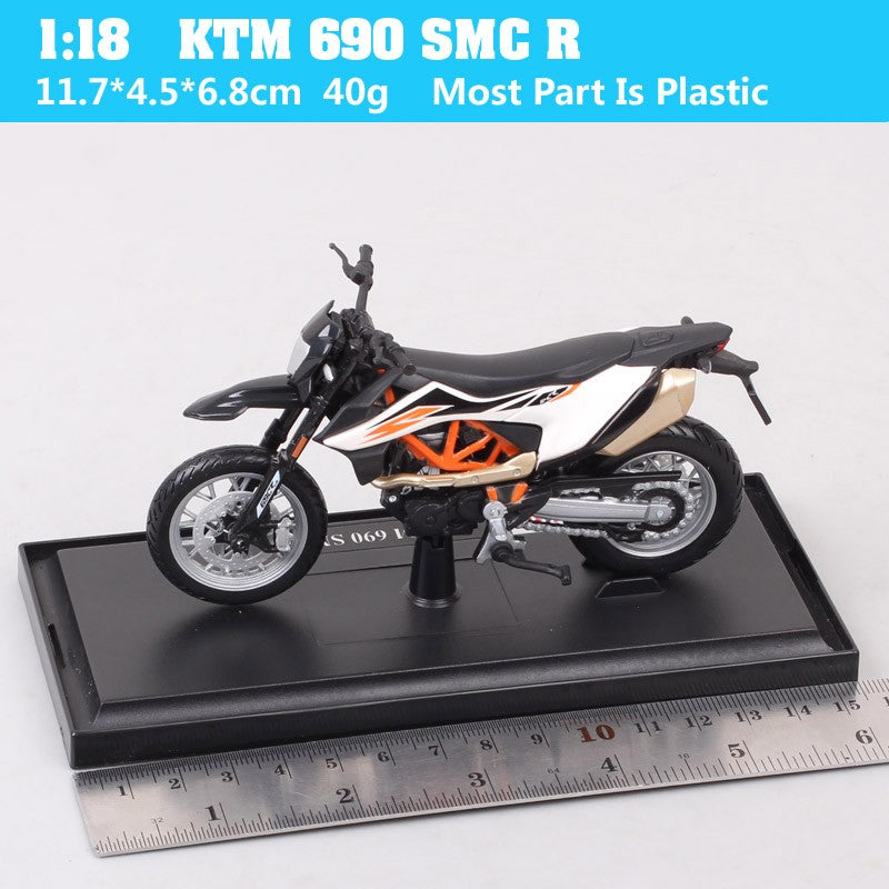 Modelo de motocicleta Maisto KTM 450 SX SXF EXC Racing RC 8C RC390 690 SMC R 640 Duke II Rally de escala 1/18 Diecast Veículos de Moto de Trilha