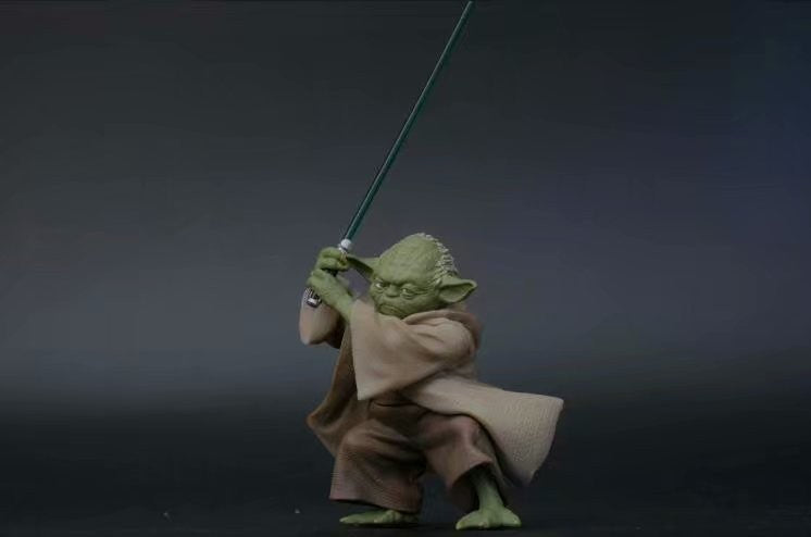 13cm Boneco de Ação de Plástico Star Wars Mandalorian Mestre YODA com Espada