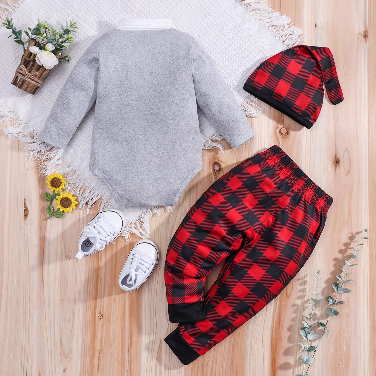 3pcs IURNXB Newborn Baby Boy Girl Clothes Set Christmas Tree Long Sleeve Bodysuit Romper and Pants Hat Fall Winter Outfits 0-18M