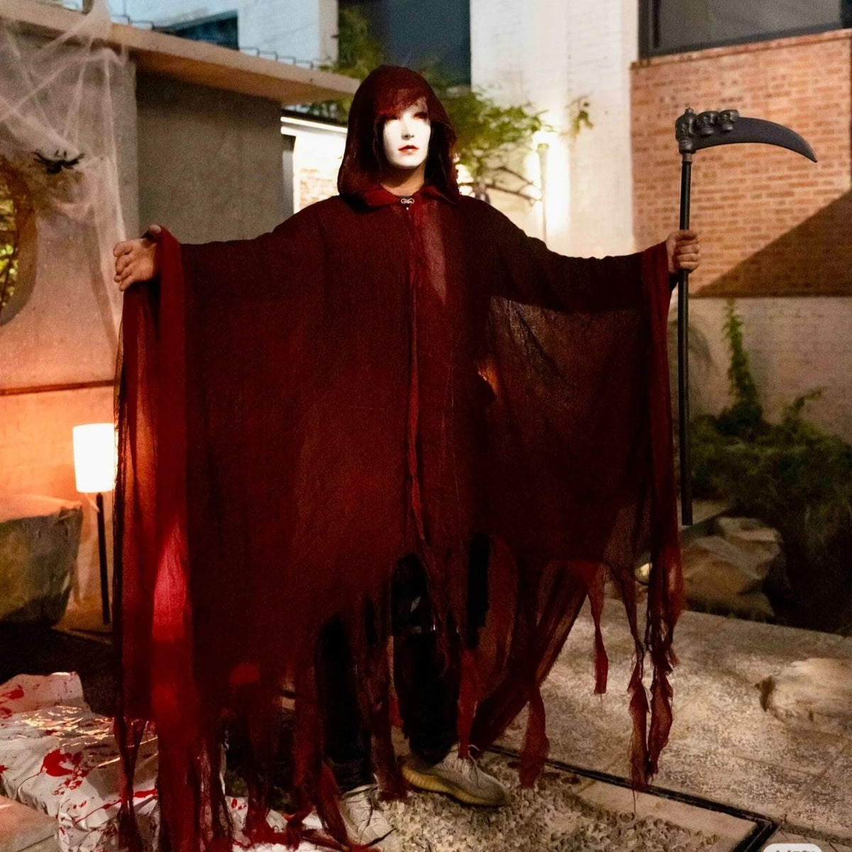 Halloween costume horror ghost clothes adult zombie cloak wizard robe wear secret room death dress up costume cloak
