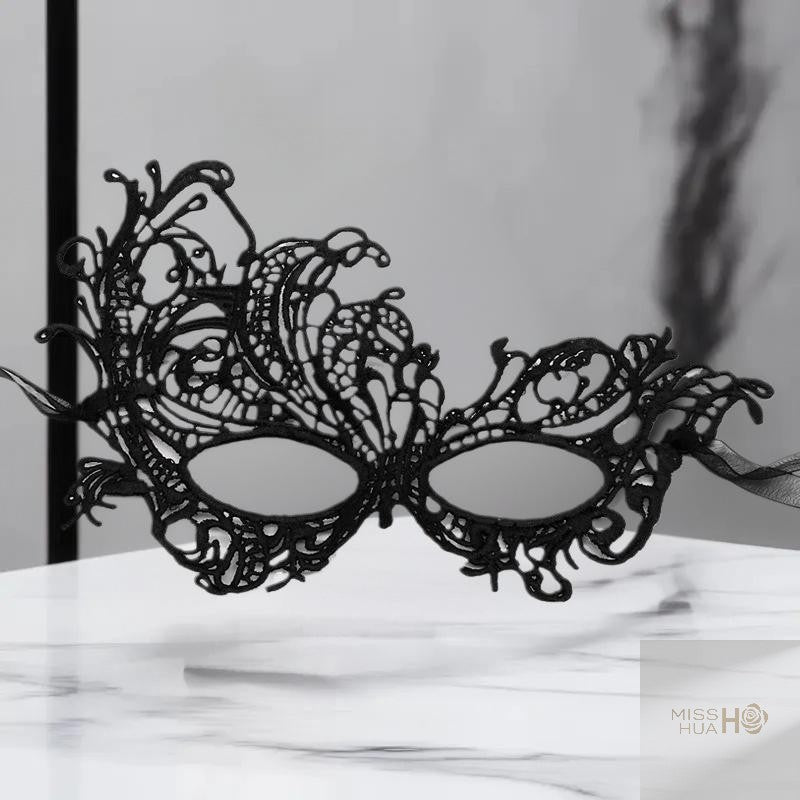 Set of 2, Couple's Elegant Black Lace Masquerade Masks for Costume Parties
