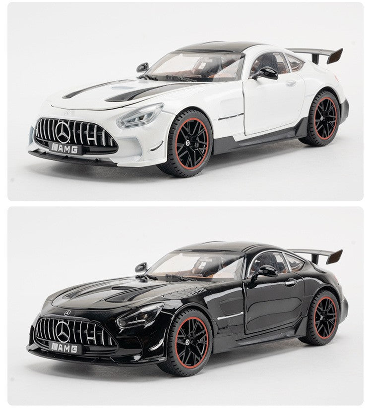 1:18 UM GT Miniatura Sports Car Modelo Brinquedos Liga Diecast Supercarros Som Luz Portas Abertas Absorção de Choque para Presentes Infantis