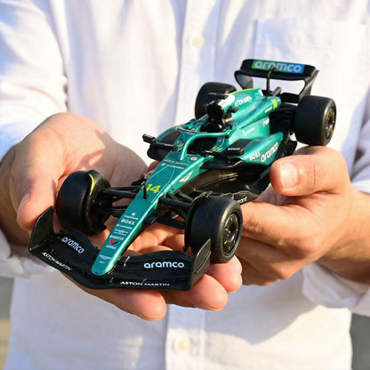 1:18 Aston Martin F1 Nº14 Fórmula Mclaren F1 Nº4 Carro Modelo Diecast de Metal Miniatura Presente de Feriado Enfeites Modernos para Casa