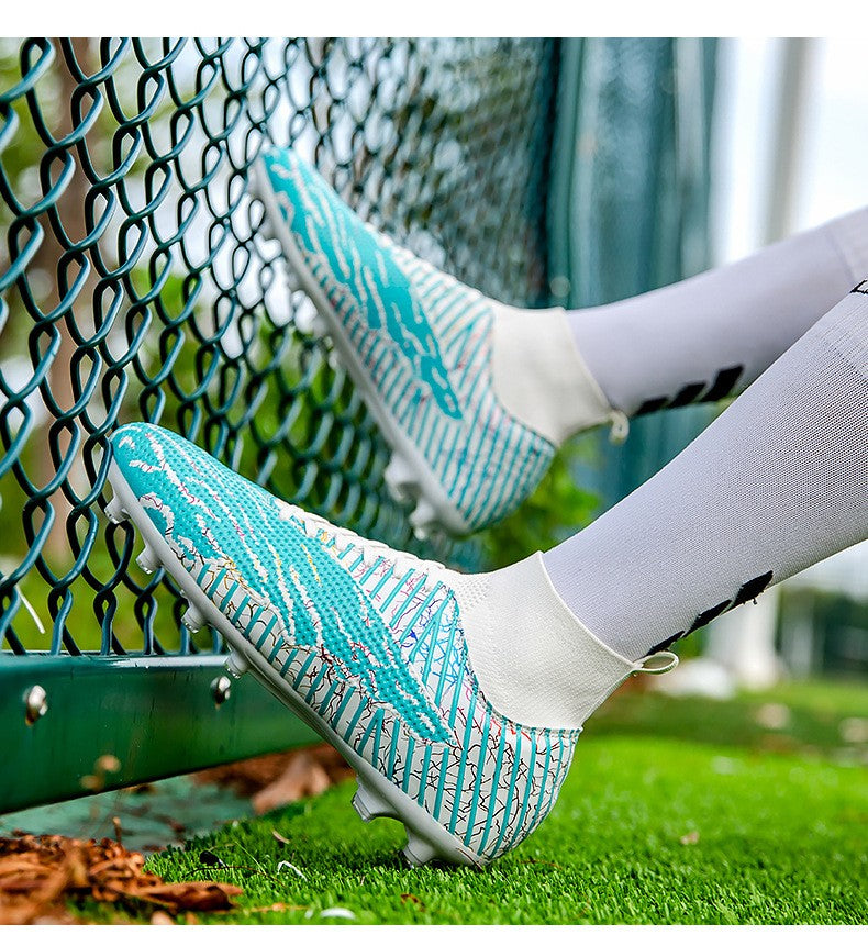 Men Light Soccer Shoes Size 35-45 Boys Soccer Shoes Football Boots High Ankle Kids Cleats Training Sport Sneakers Football Shoes