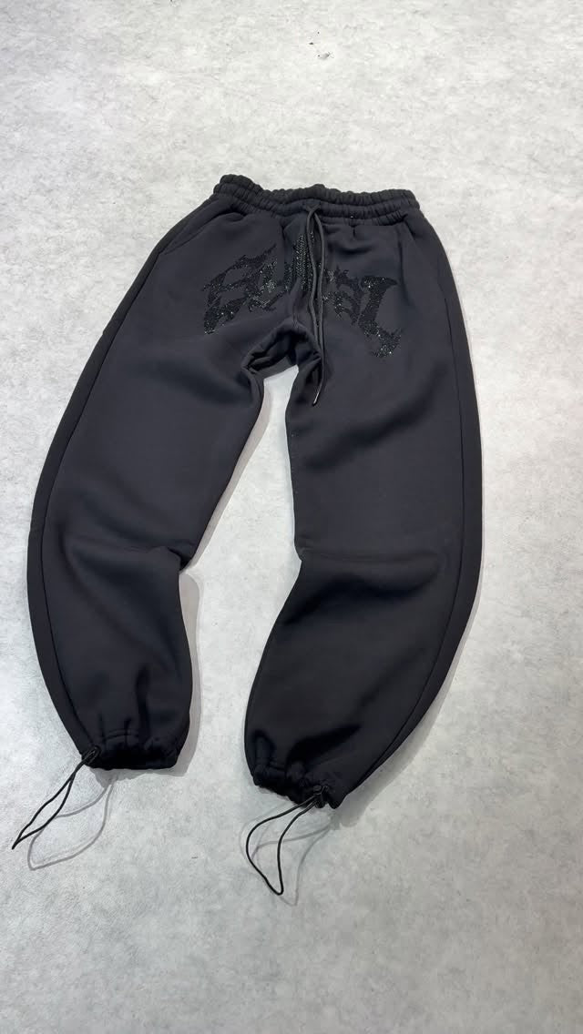 Calça Jogger Y2K Retrô Gótico Hip Hop com Strass Bordado Casual Masculina Feminina Calça Folgada Moda com Tira no Tornozelo